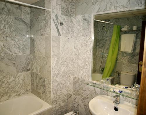 Hotel Al-Yussana Люсена Экстерьер фото