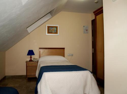 Hotel Al-Yussana Люсена Экстерьер фото